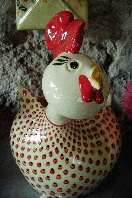 Détail décoration d'une poule